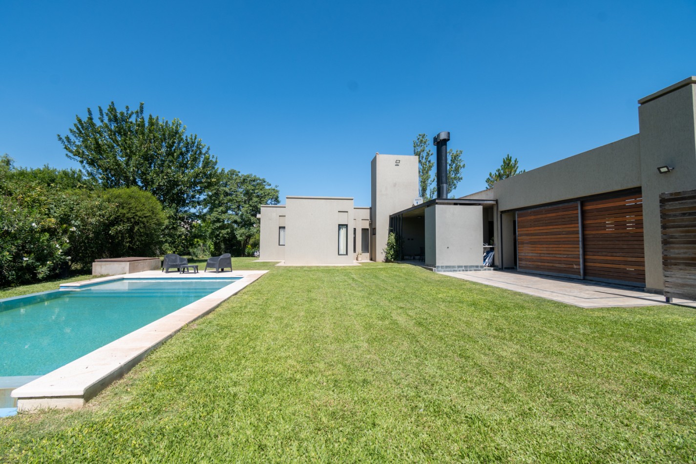 Casa en Country Aires del Llano