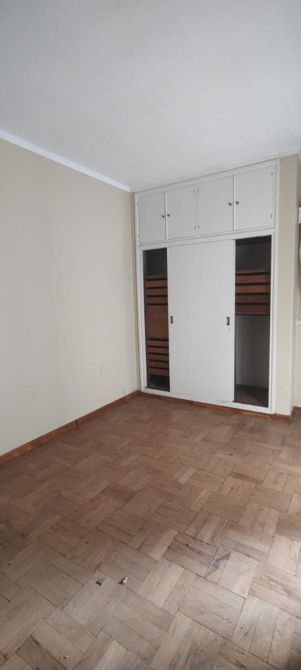 Casa a refaccionar en 7 jefes