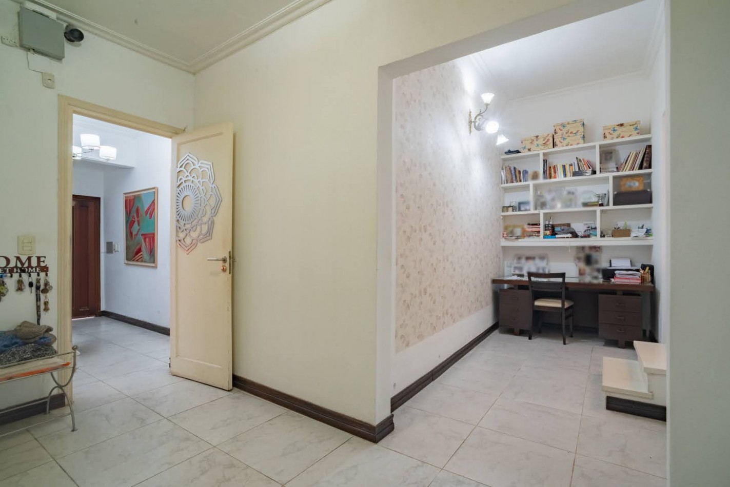 CASA DE CATEGORIA EN BARRIO SUR
