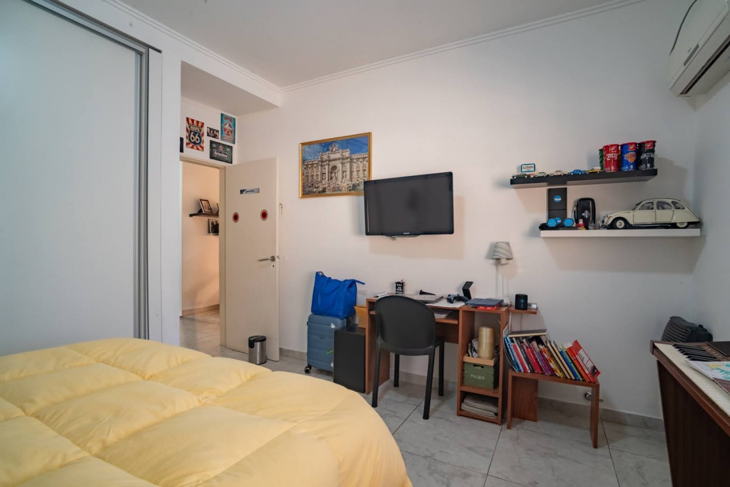 CASA DE CATEGORIA EN BARRIO SUR