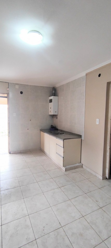 CASA EN VENTA EN CANDIOTI SUR