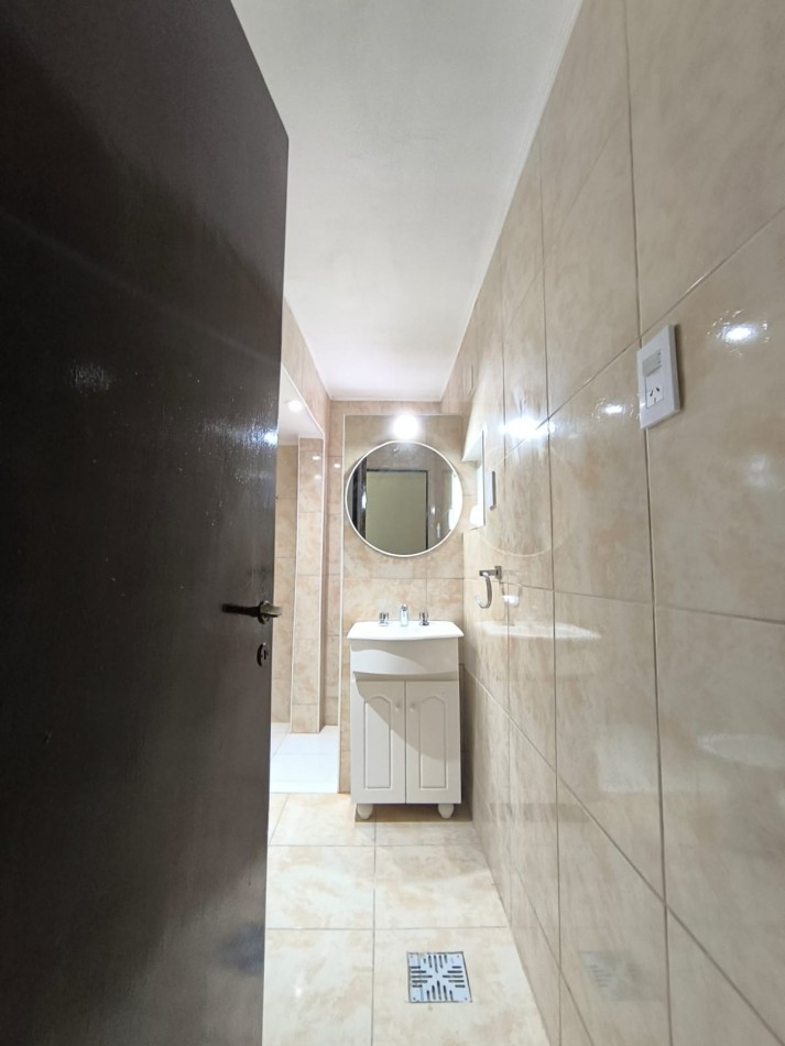 Departamento a pasos de bv con pileta exclusiva