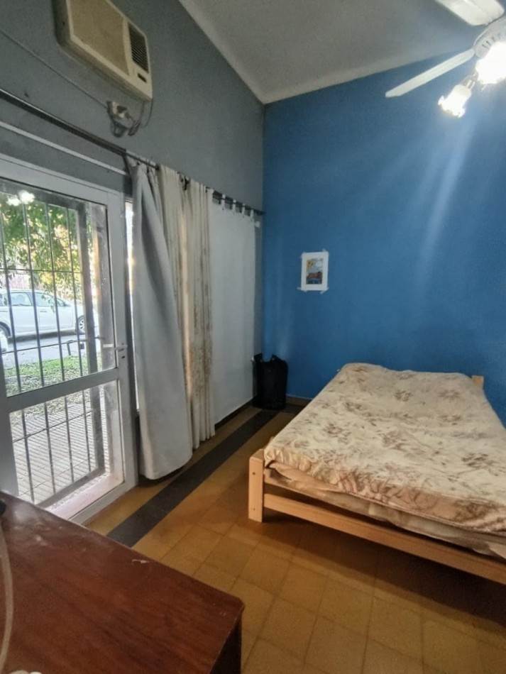 Casa a refaccionar a metros de salvador del carril