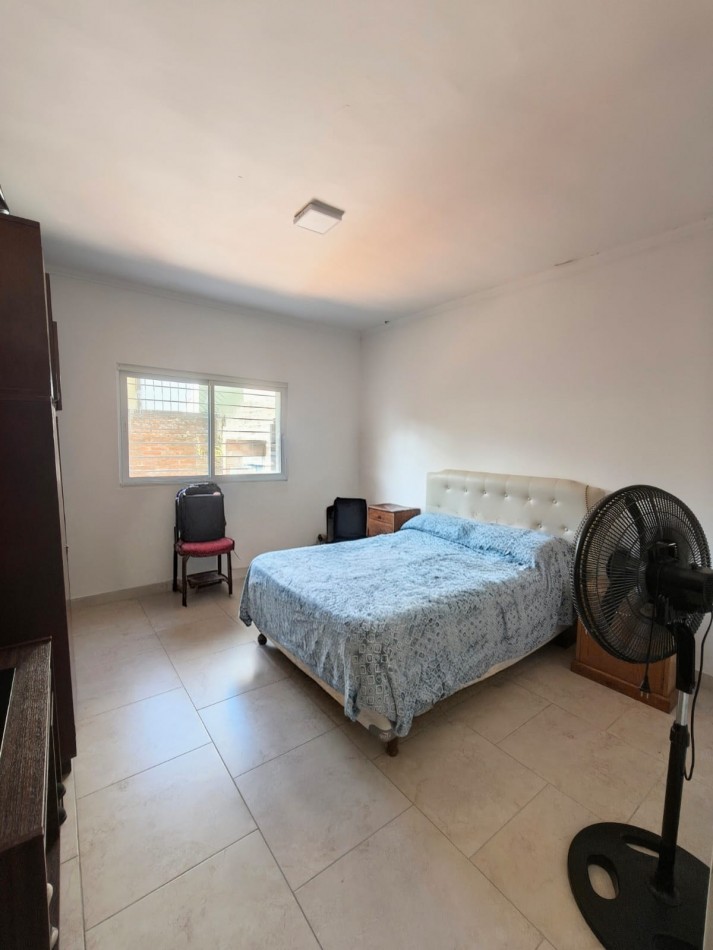 Casa interna a una cuadra de la costanera