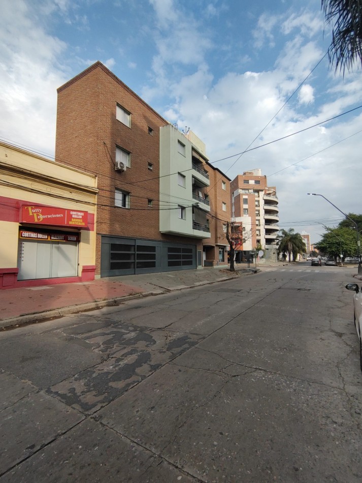 Cochera en San Jeronimo y Mariano Comas