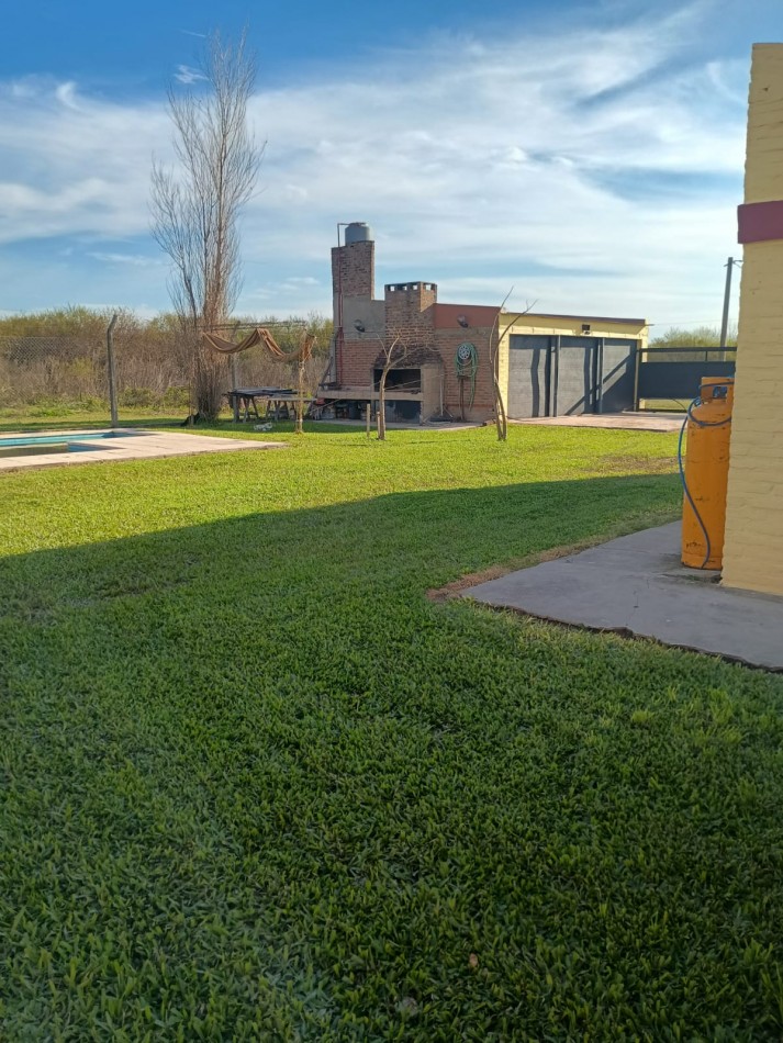 Casa amplia en caima