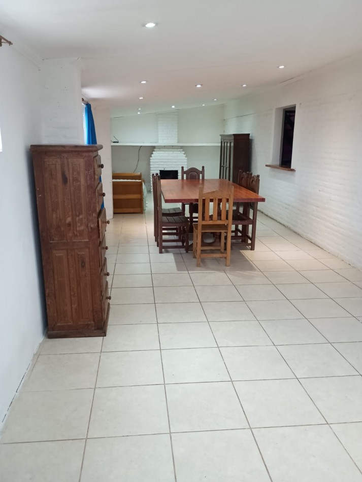 Casa amplia en caima