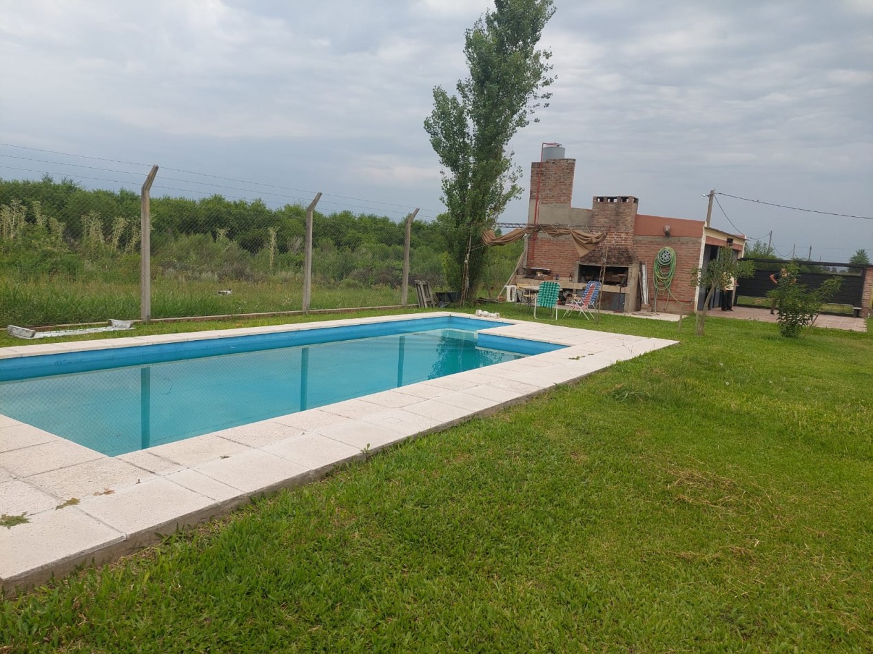 Casa amplia en caima