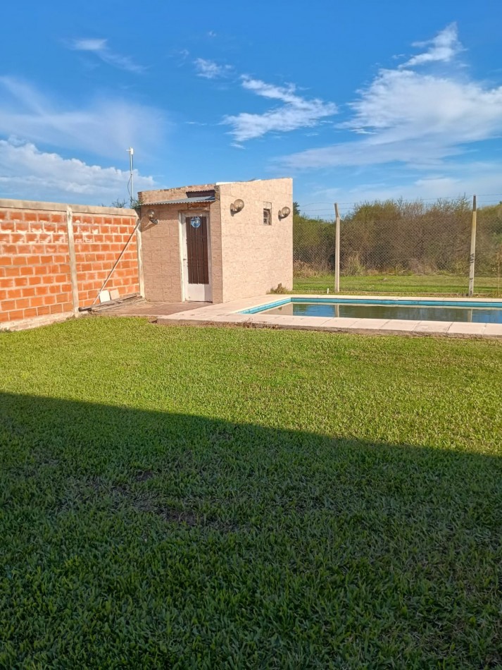 Casa amplia en caima