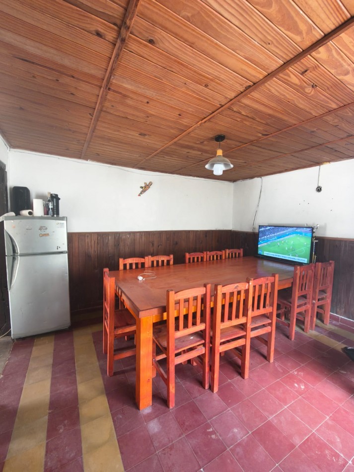 Casa de 9 ambientes en Colastine