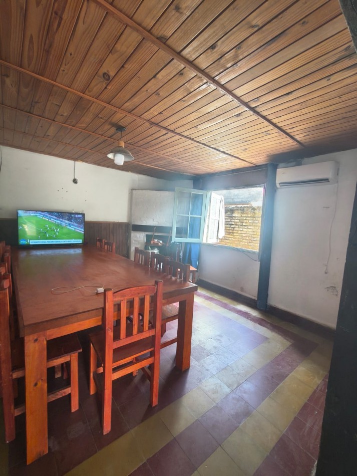 Casa de 9 ambientes en Colastine