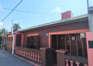 Casa con pileta en santoto